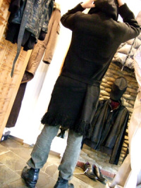 IsozakikunL7KnitCoat2.jpg